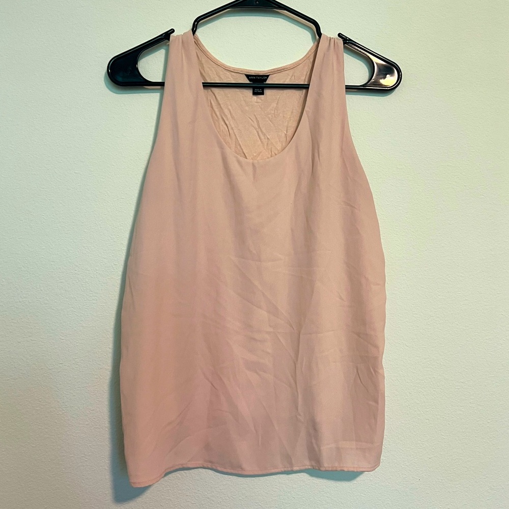 Ann Taylor light pink tank